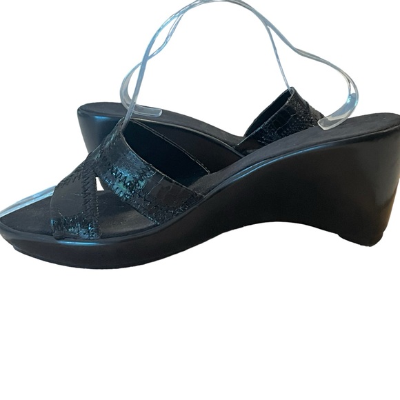 Made in Italy Faux Crocodile Low Heeled Sandals Wedges - Picture 6 of 6